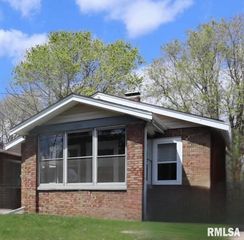 1315 E  Rouse Ave, Peoria, IL 61614