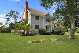 2 Island View Ct, Westerly, RI 02891