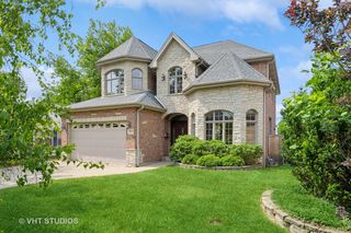 7044 W  Church St, Morton Grove, IL 60053