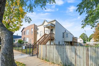 3412 W  Pershing Rd, Chicago, IL 60632