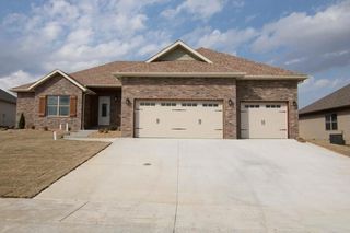 5645 E  Conservatory Pl, Strafford, MO 65757