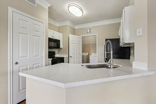 9844 Cypresswood Dr #3-304, Houston, TX 77070