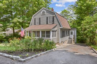 118 Ramapoo Road, Ridgefield, CT 06877