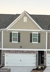 11676 Mendenhall Ct #133, Hampton, GA 30228