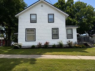 119 Howard St, Hudson, MI 49247