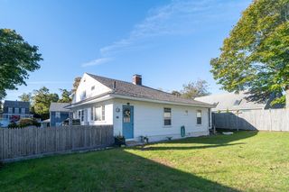 15 Chester St, North Falmouth, MA 02556