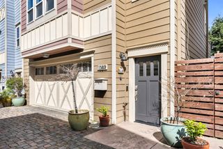 1089 60th St, Oakland, CA 94608