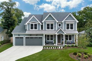 1947 Summerton Pl, Northbrook, IL 60062