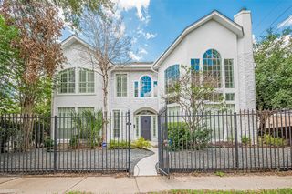 5302 Fayette St, Houston, TX 77056