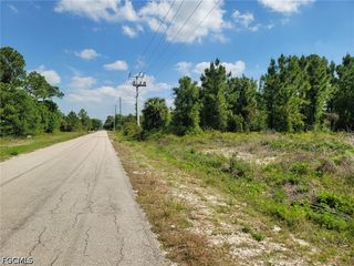 1912 Moore Ave, Lehigh Acres, FL 33972
