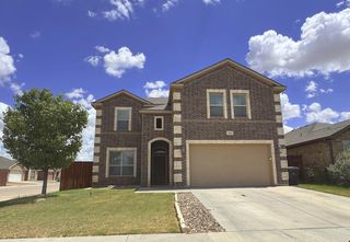906 Founders Rd, Midland, TX 79706