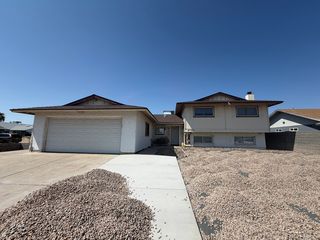 6752 W  Colter St, Glendale, AZ 85303