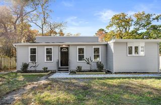 40 W  Morton Ave, Absecon, NJ 08205