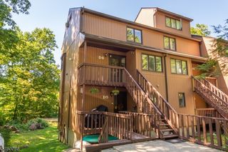 5 VILLAGE WAY UNIT D-6 BLDG 5 #D-6, Vernon, NJ 07462