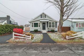 3229 Taylor Street, Schenectady, NY 12306