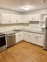 19 Maple St #15, Amesbury, MA 01913