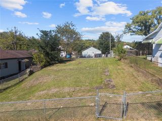 Pine St, Clarksville, PA 15322