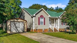 3256 Stockton St, Winston Salem, NC 27107