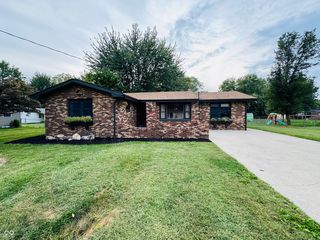 6905 Hendricks St, Anderson, IN 46013