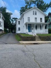15 Warren Street, Norwich, CT 06360