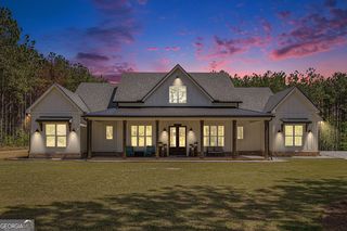 2925 Old Broadnax Mill Rd, Loganville, GA 30052