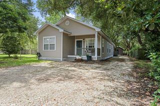 729 E  24th Ave, Gulf Shores, AL 36542