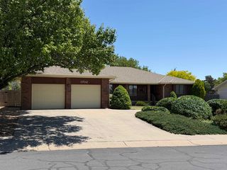 3702 Summer Ln, Hays, KS 67601