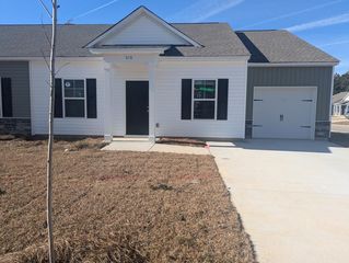 310 Acorn St, Sumter, SC 29154