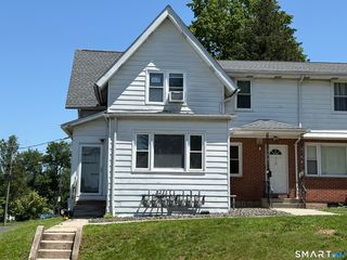 510 Liberty St #2, Meriden, CT 06450