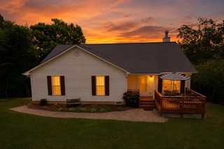 1220 Lone Mountain Dr, Dayton, TN 37321
