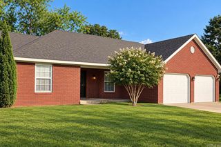 3807 S  31st St, Paragould, AR 72450