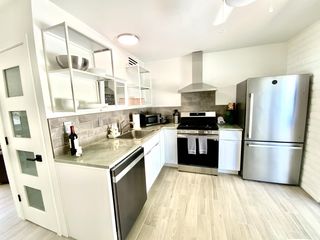 5811 E  Surrey Dr #1, Cave Creek, AZ 85331