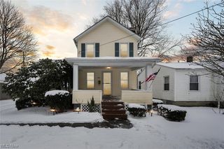 558 Eastwood St, Geneva, OH 44041