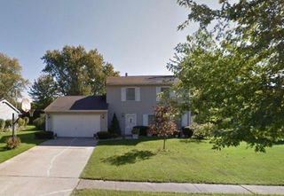 2004 Sturdy Rd, Valparaiso, IN 46383