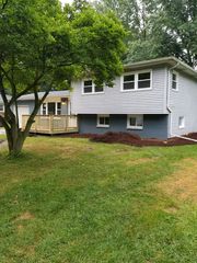6283 Lakewood Ave, Portage, IN 46368