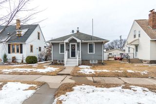 2409 Prospect STREET, La Crosse, WI 54603