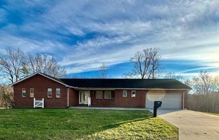 8620 Lynnwood Dr, Catlettsburg, KY 41129