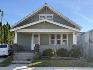 929 South 14th STREET, Manitowoc, WI 54220