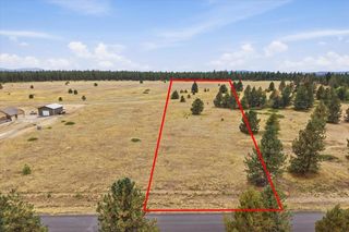623 W  Slaton Ln, Deer Park, WA 99006