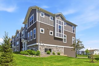 13571 Pine Dr, Rogers, MN 55374