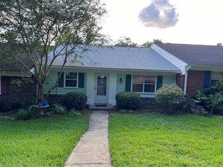 960 Marys Dr #B, Tallahassee, FL 32308