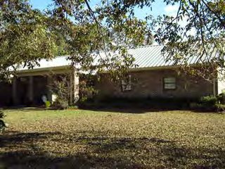 1112 Robb St W, Summit, MS 39666
