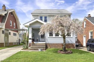 4028 W  158th St, Cleveland, OH 44135