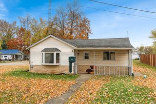 616 W  20th St, Auburn, IN 46706