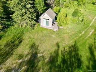 801 W  Tichelaar Rd, Foster City, MI 49834