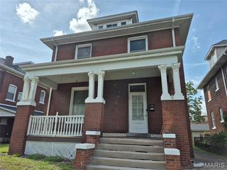 2057 Cleveland Blvd, Granite City, IL 62040