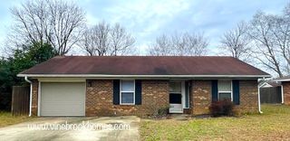 119 Pembroke Ct, Raeford, NC 28376