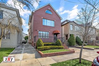 1053 E  27th St #1, Brooklyn, NY 11210
