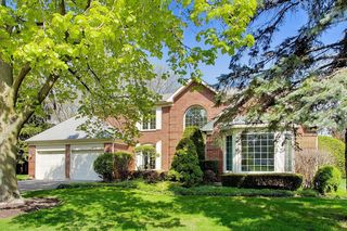 1038 Elmdale Rd, Glenview, IL 60025