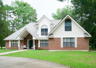 10 Rivers Ct, Beaufort, SC 29907